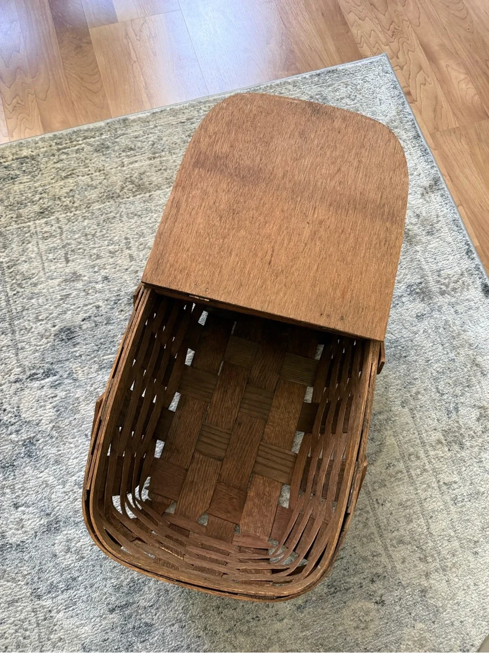 Vintage Large Woven Splint Wood Picnic Basket Double Swing Handle